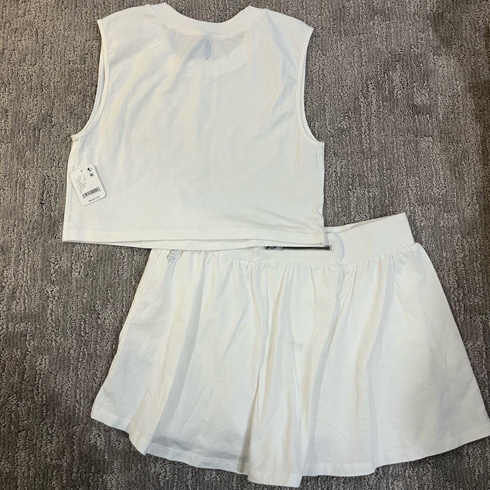 Free People White set - Picture 2 of 5